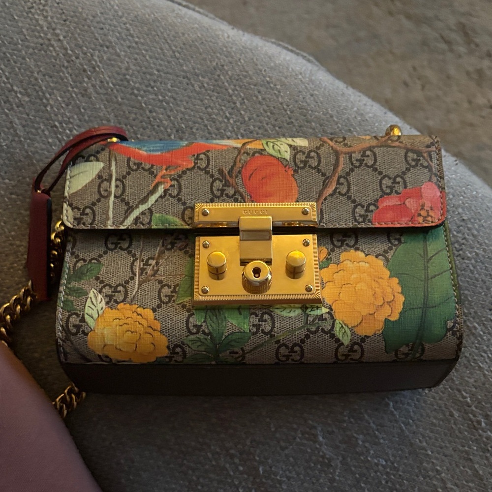 Gucci Multicolor Tian print padlock Crossbody Bag